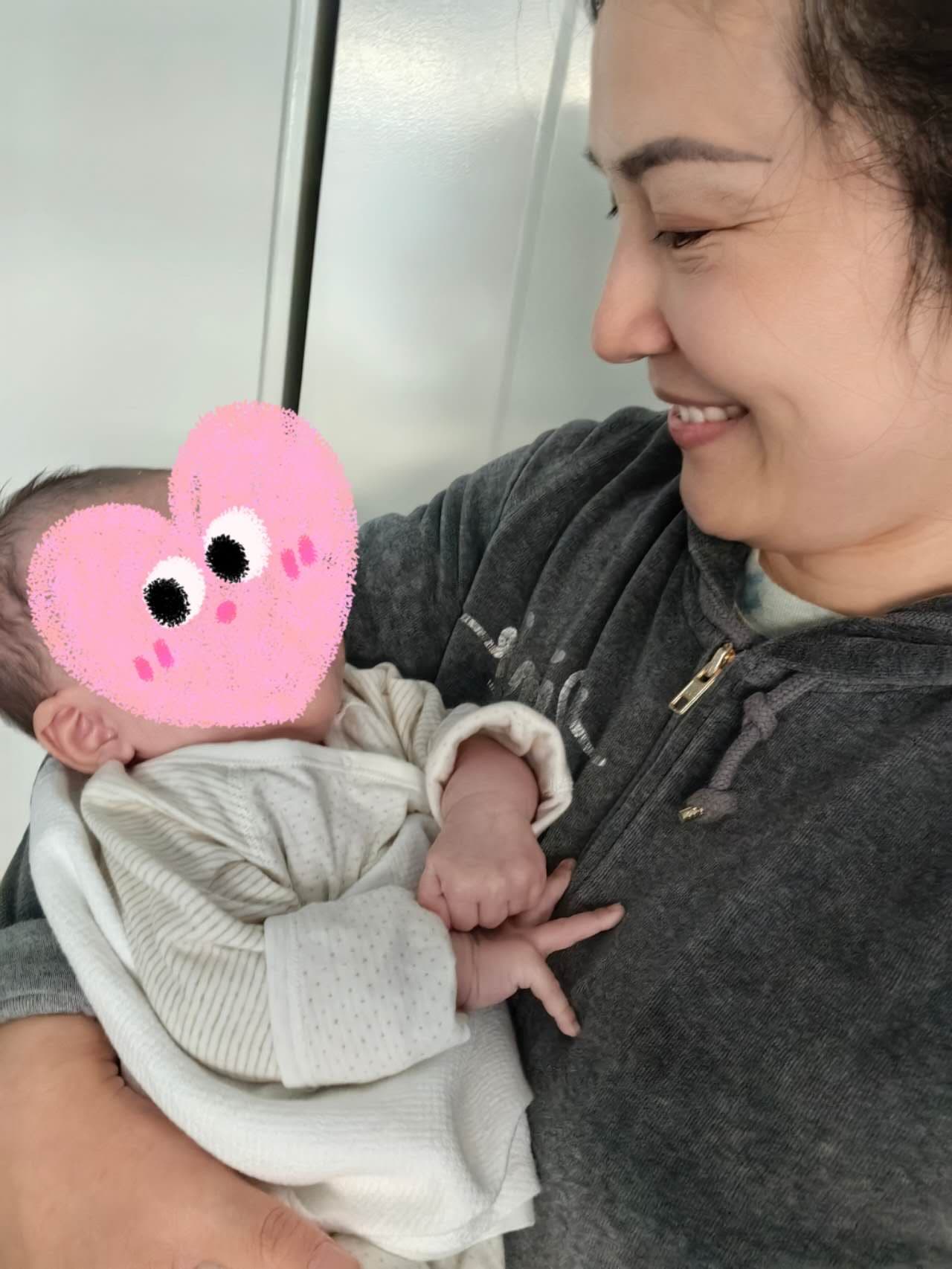 Lihui Hu — photo 1