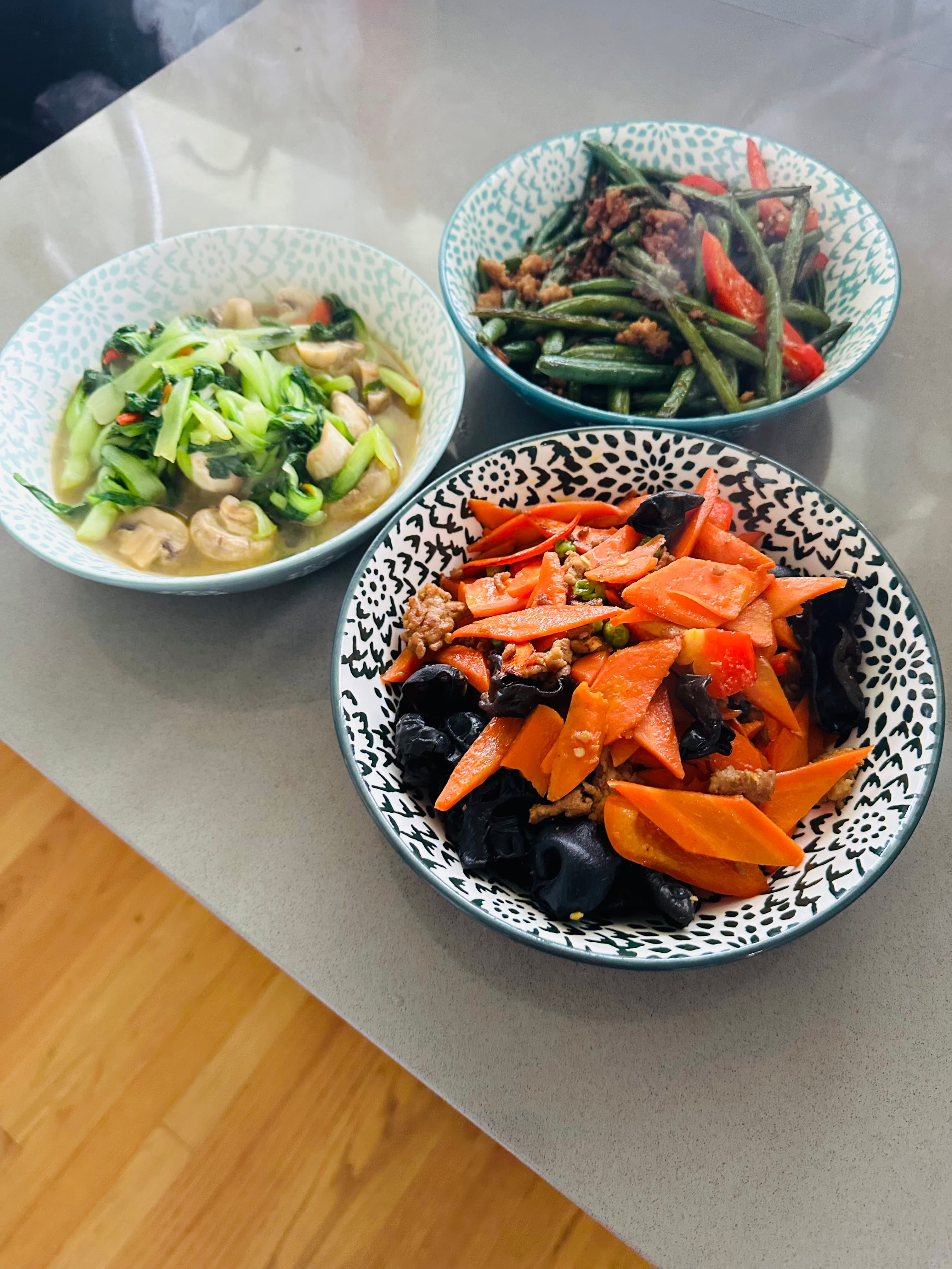 丁红霞 — photo 1